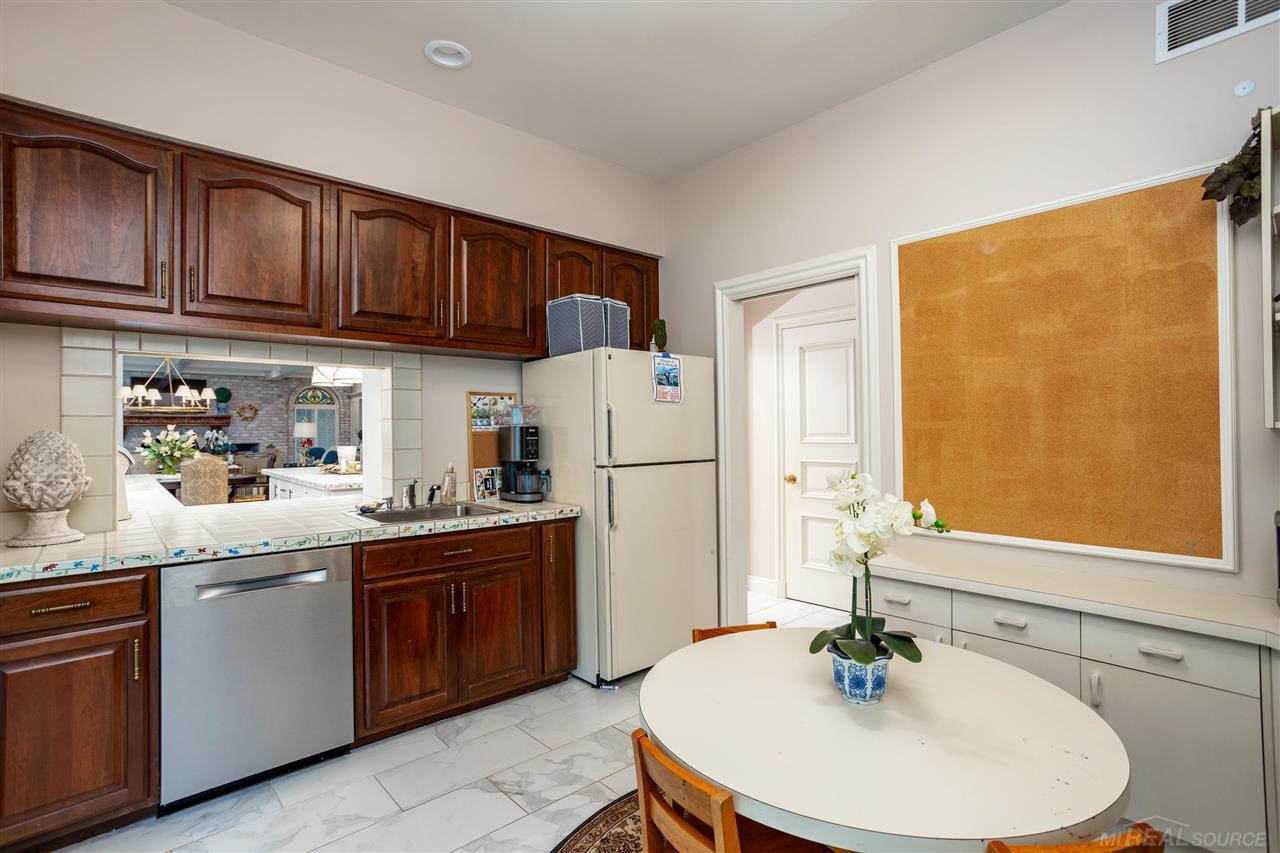 1 Provencal Road Grosse Pointe Farms, MI 48236 - Photo 26 of 87