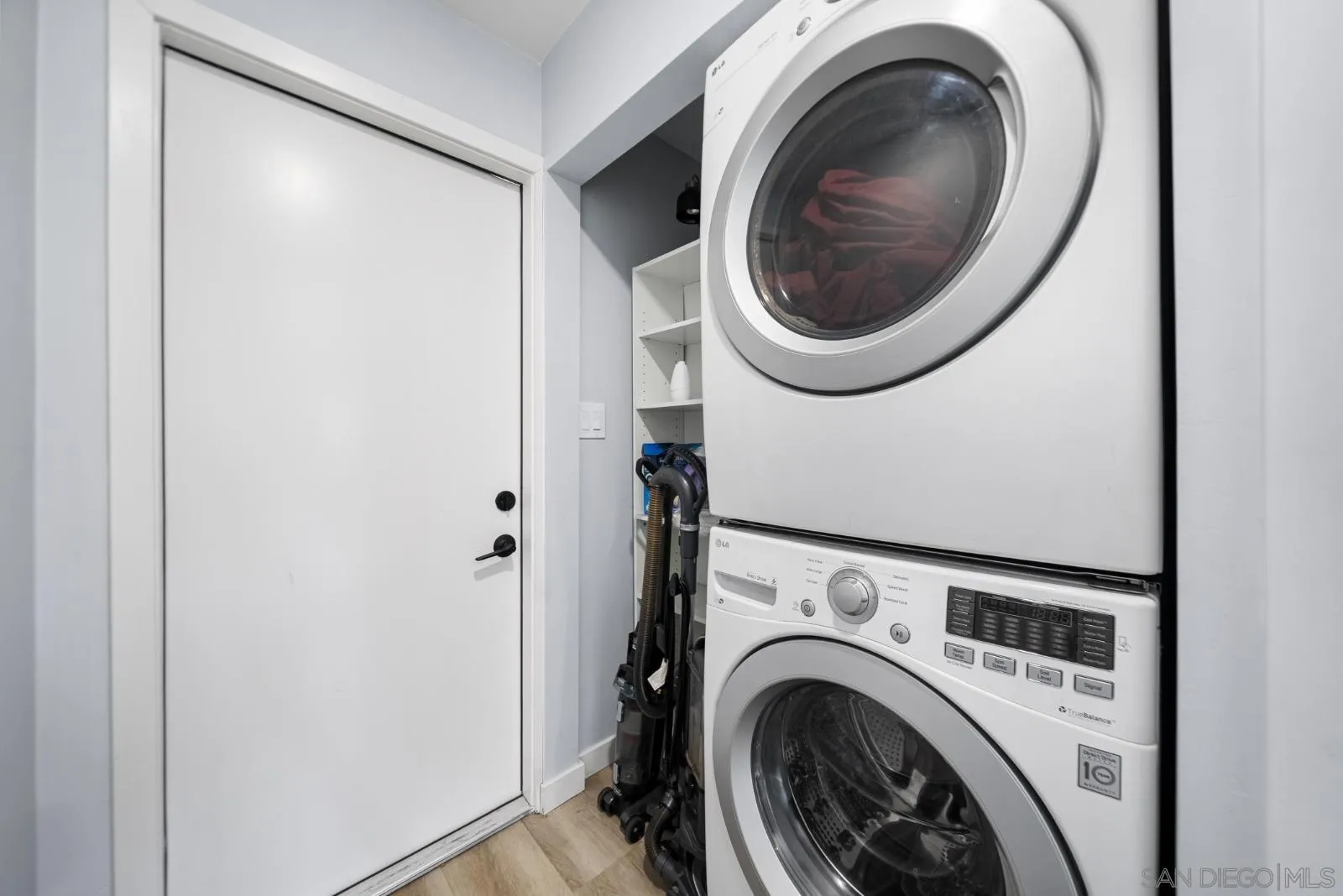 4001 North Bonita Street Spring Valley, CA 91977 - Photo 15 of 31 a utility room with dryer and washer