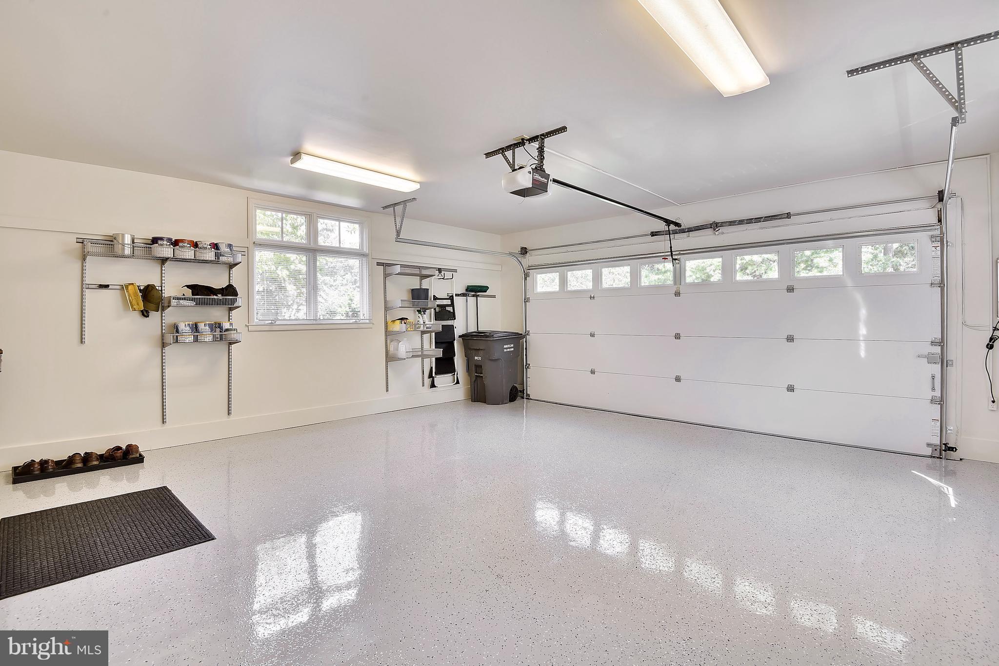1486 Waterfront Road Reston, VA 20194 - Photo 15 of 30 2-Car Garage Sparkles
