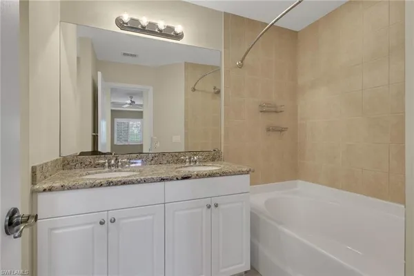 $2,200 | 10260 Olivewood Way, Unit 58, Estero, FL 33928