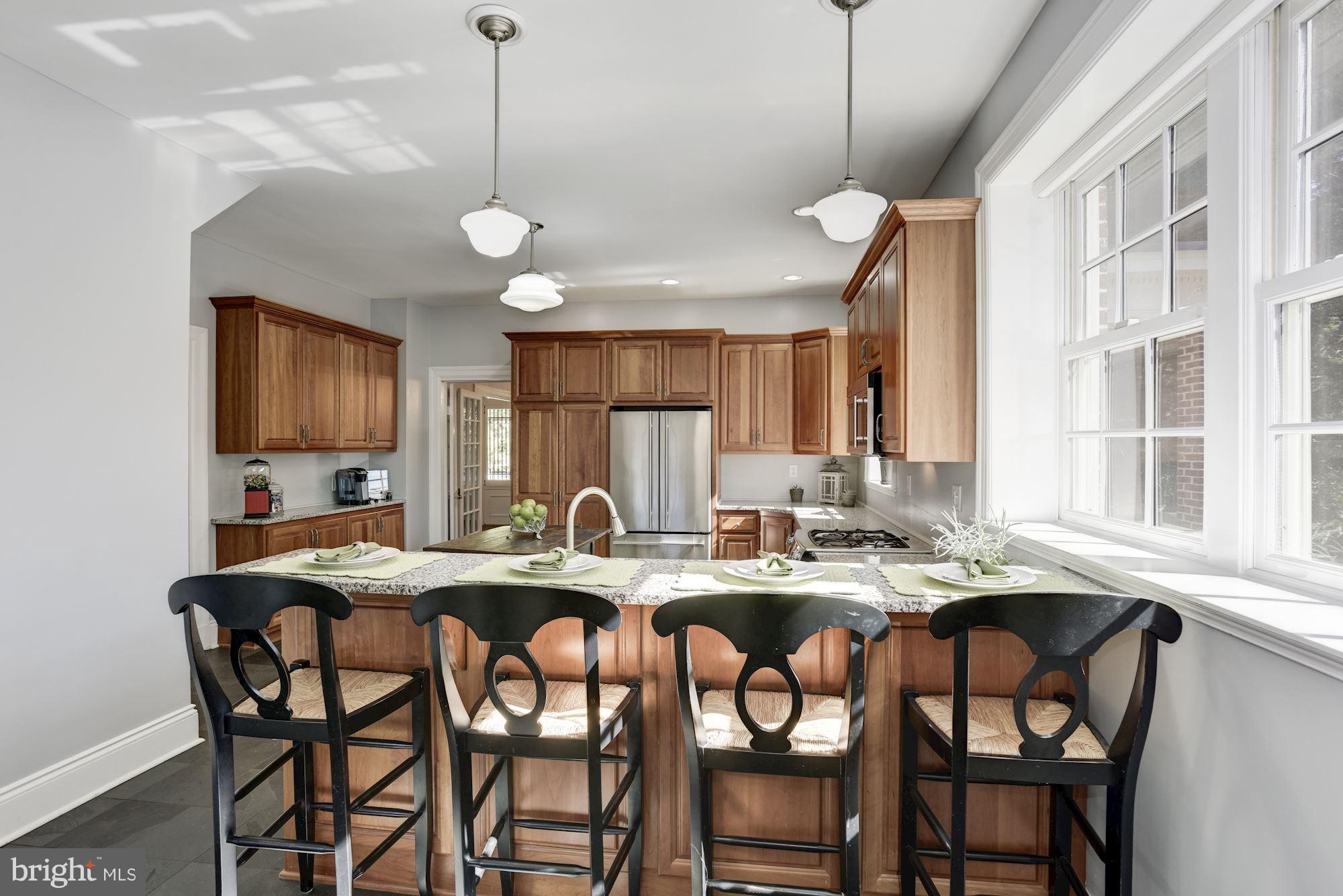 3810 Greenway Baltimore, MD 21218 - Photo 14 of 93