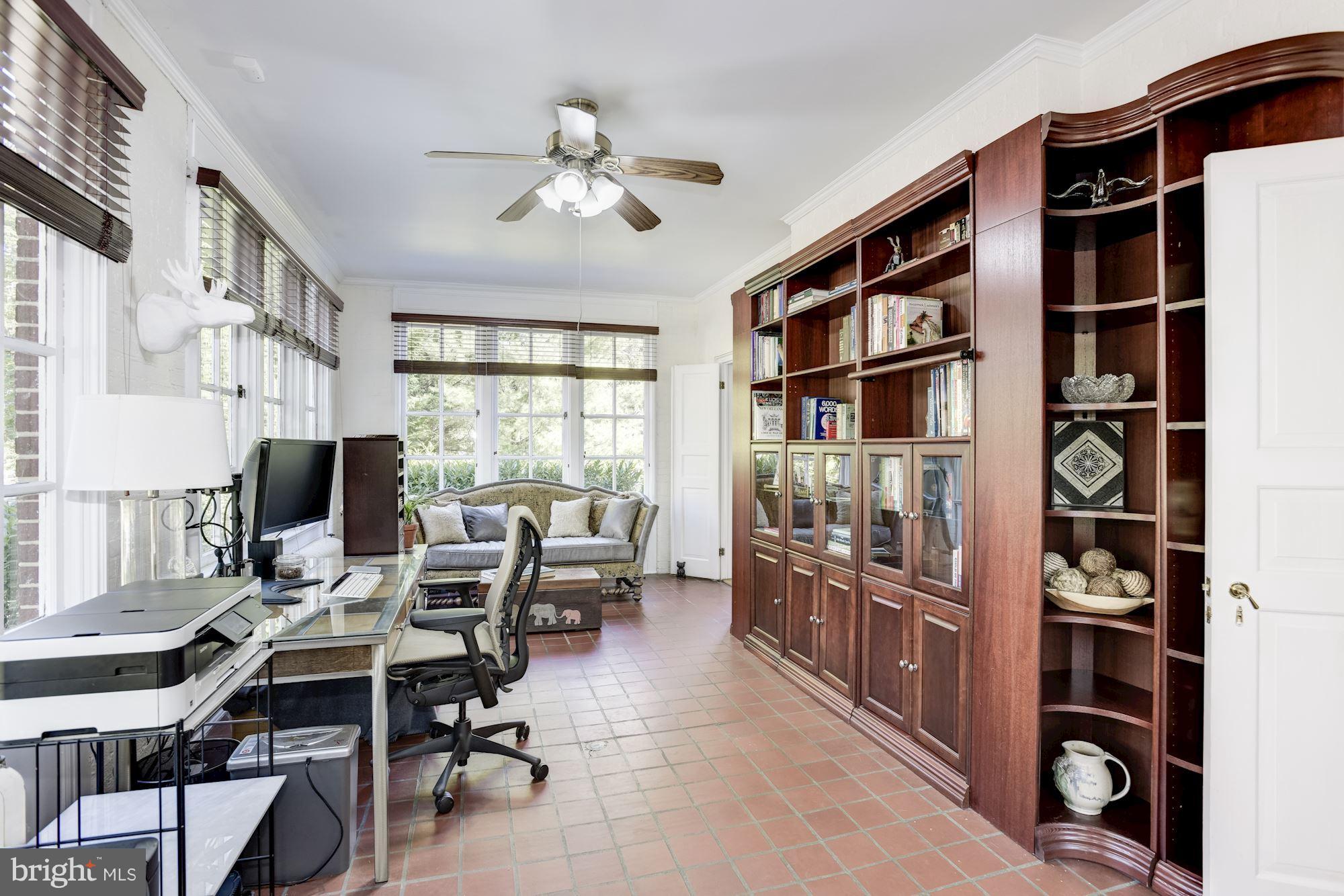 3810 Greenway Baltimore, MD 21218 - Photo 19 of 93