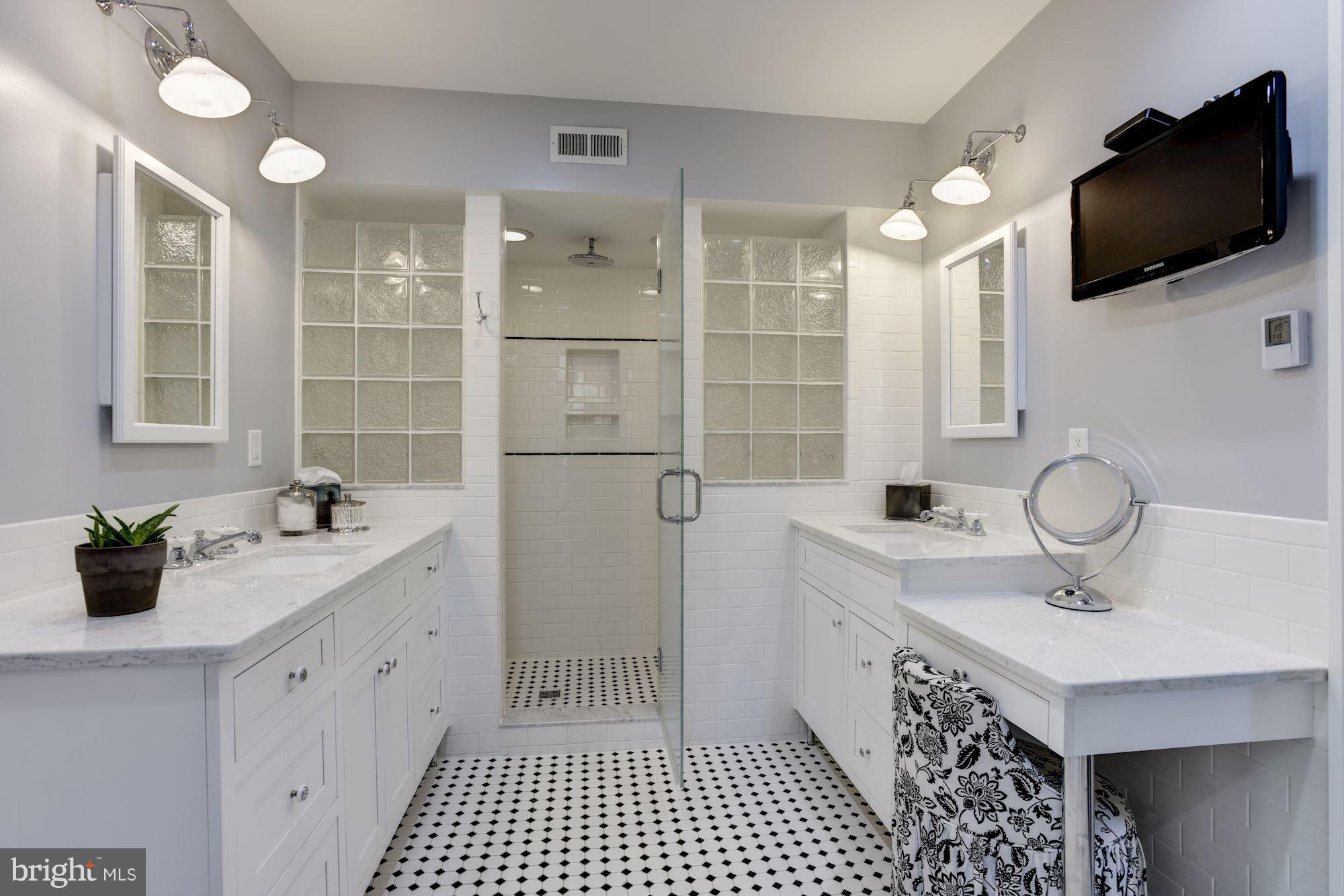 3810 Greenway Baltimore, MD 21218 - Photo 31 of 93