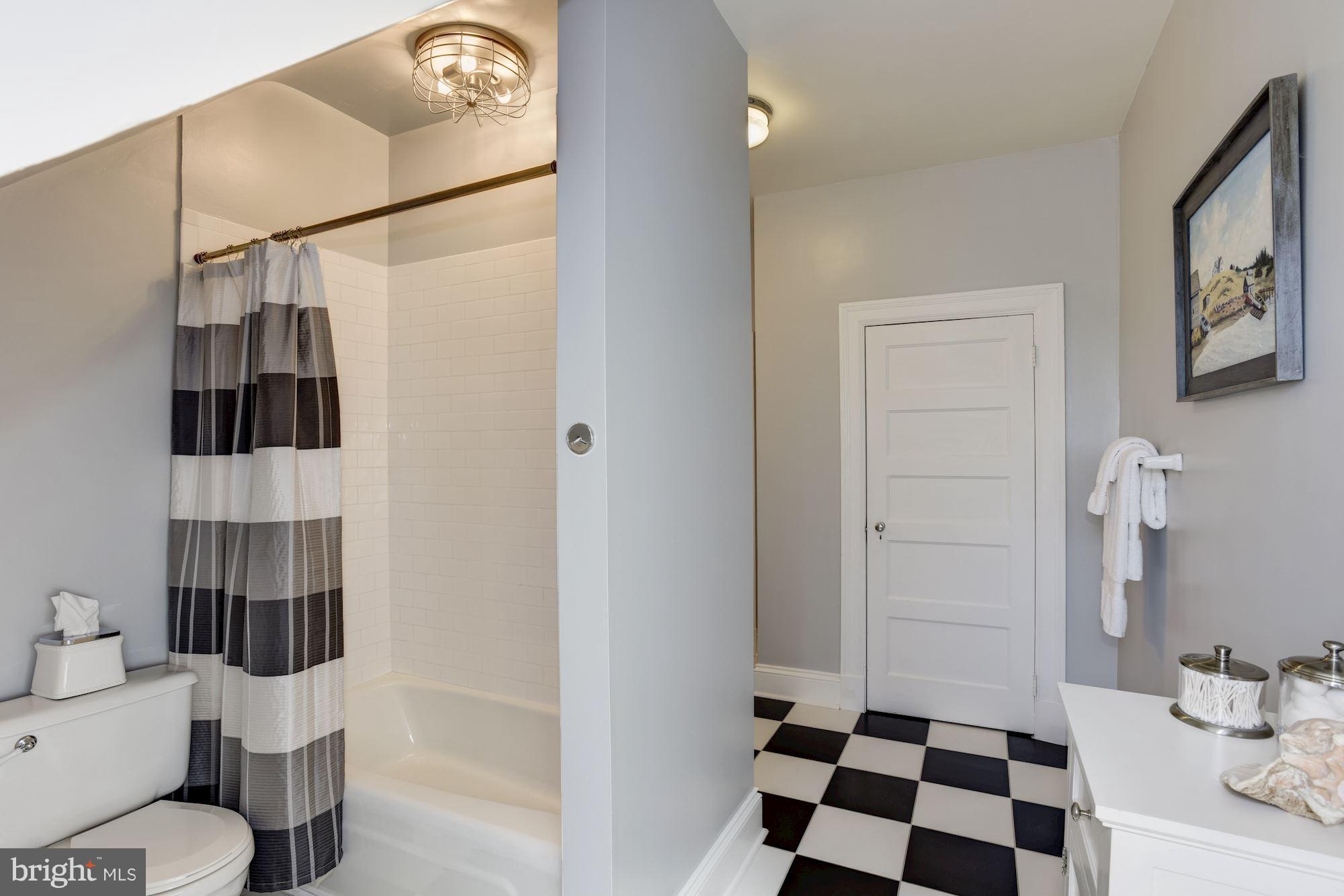 3810 Greenway Baltimore, MD 21218 - Photo 53 of 93