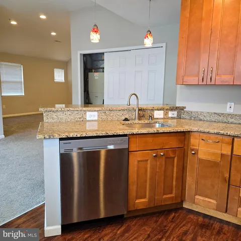 a view of livingroom and kitchen