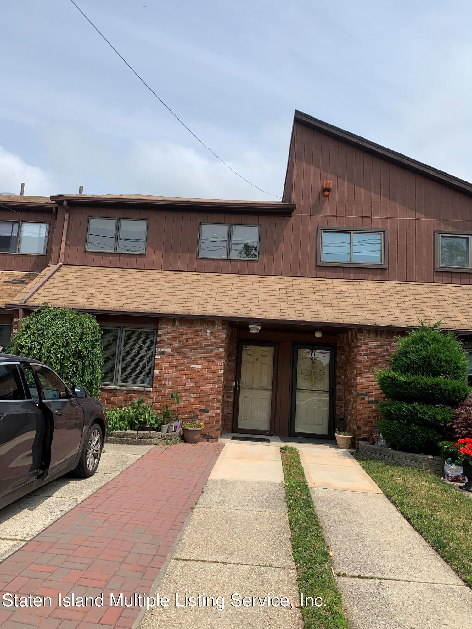 953 West Fingerboard Road Staten Island, NY 10304 - Photo 1 of 1 fingerboard