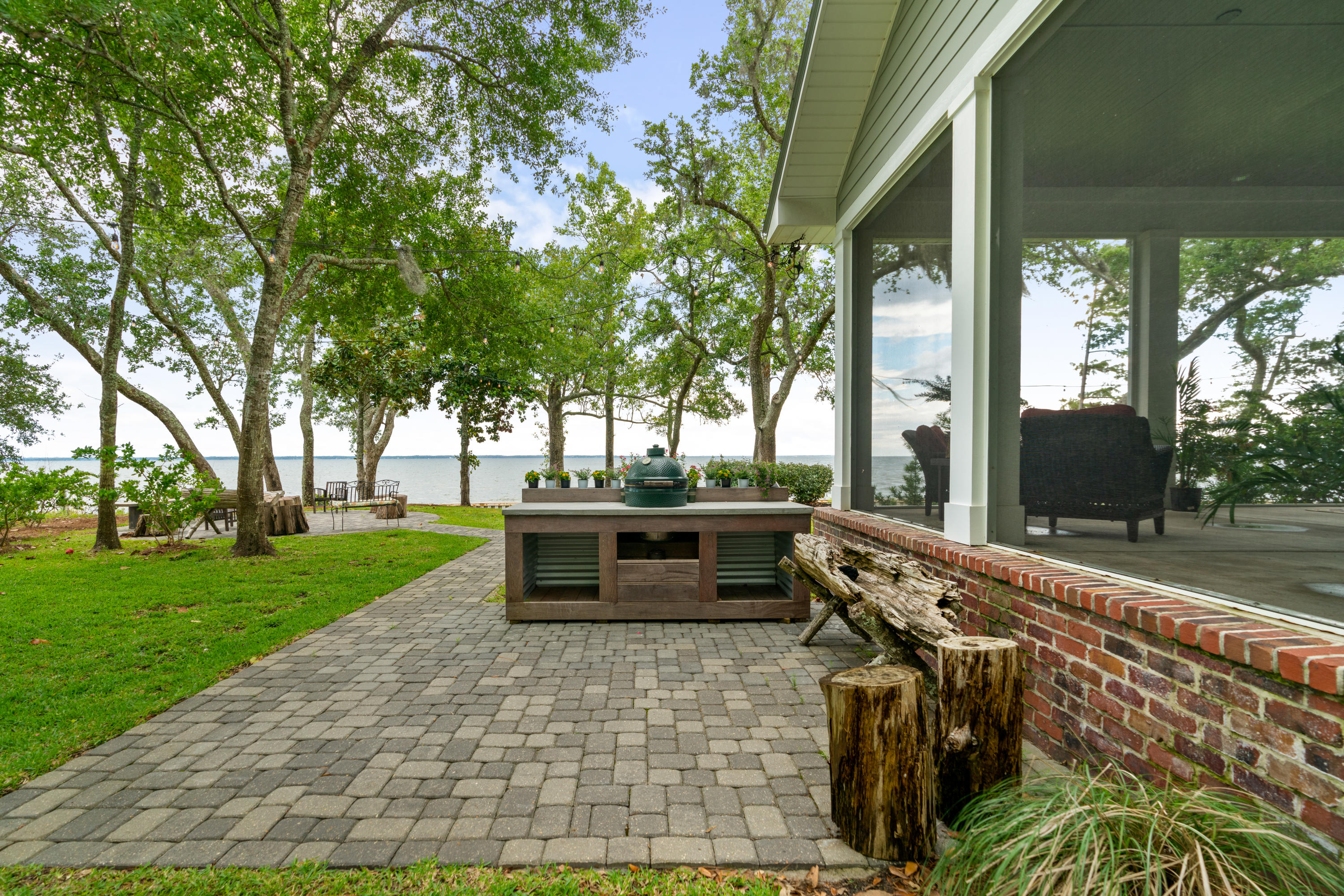 570 Taunton Road Freeport, FL 32439 - Photo 7 of 39 570 Taunton-36