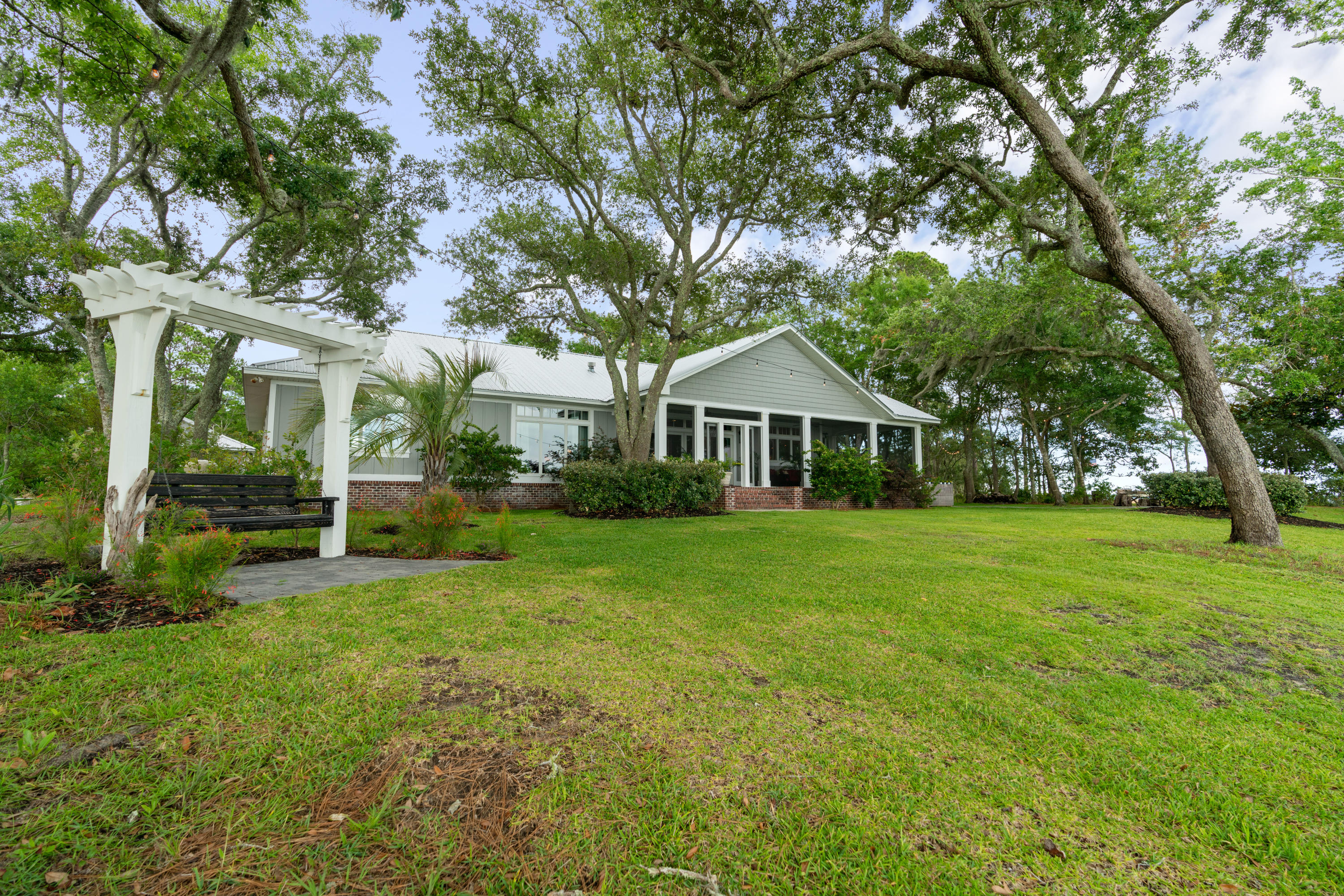 570 Taunton Road Freeport, FL 32439 - Photo 8 of 39 570 Taunton-42