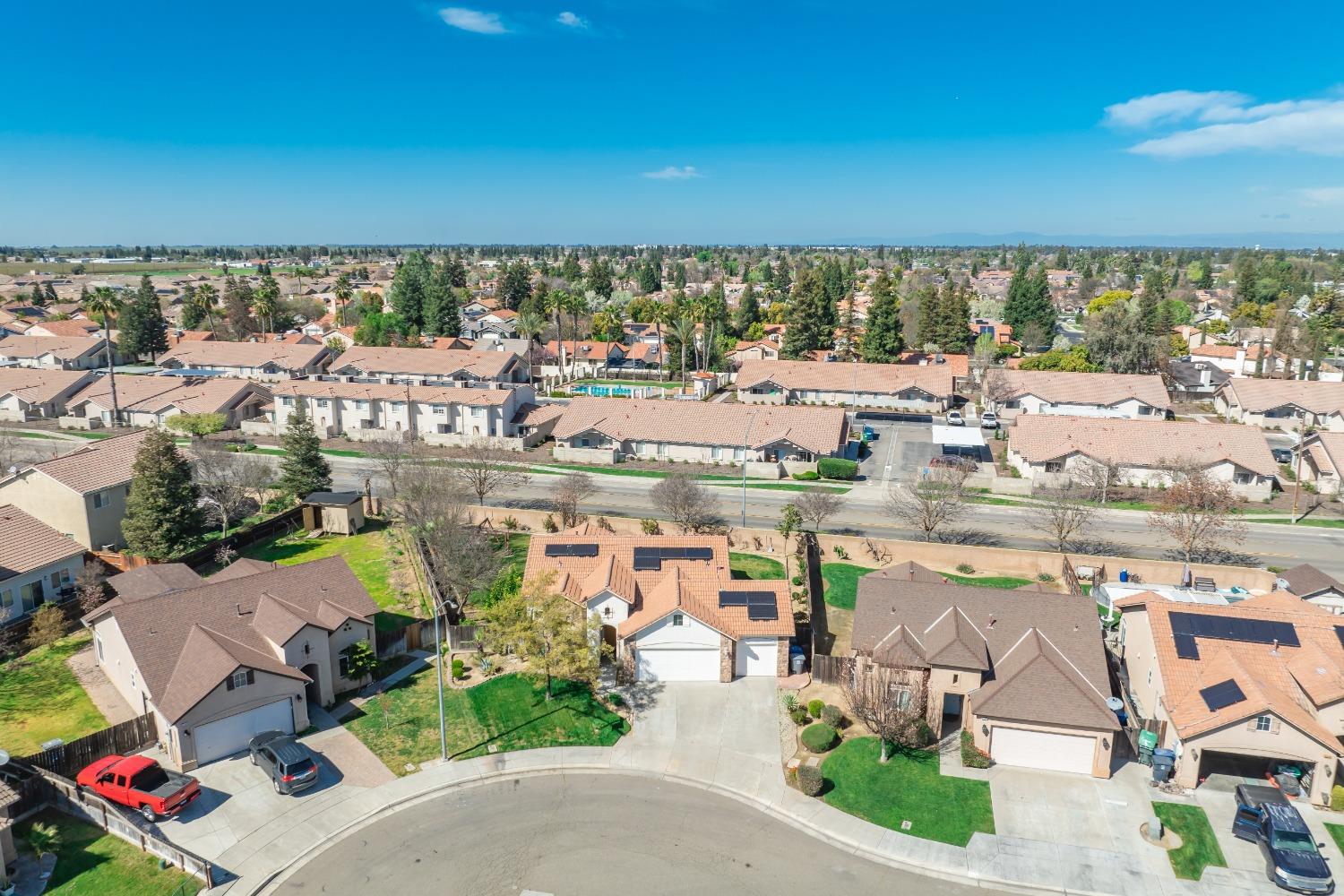 2727 Pear Tree Drive Madera, CA 93637 - Photo 33 of 36 a view of a city