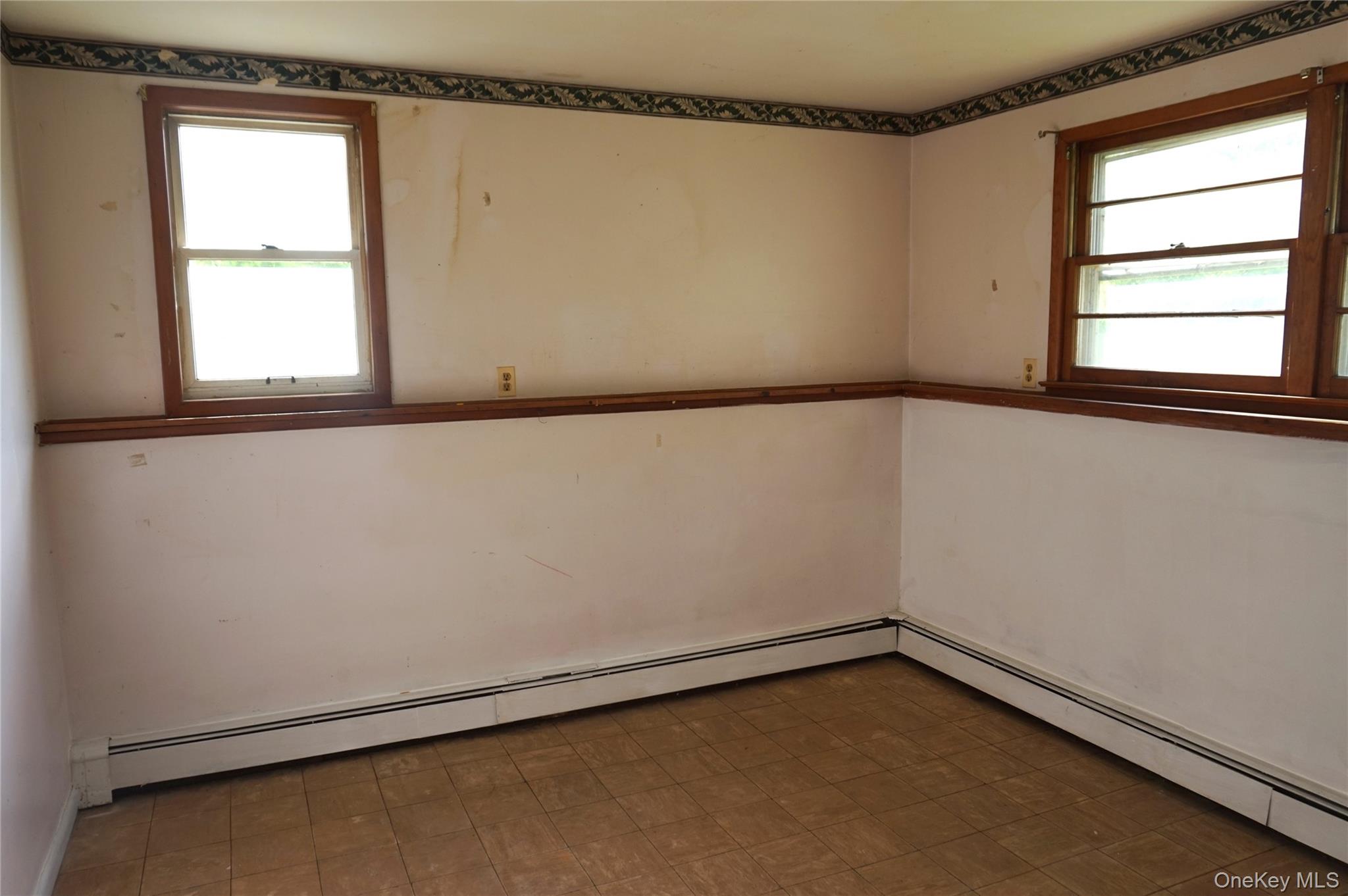 62 Warwick Road Carmel, NY 10512 - Photo 22 of 25