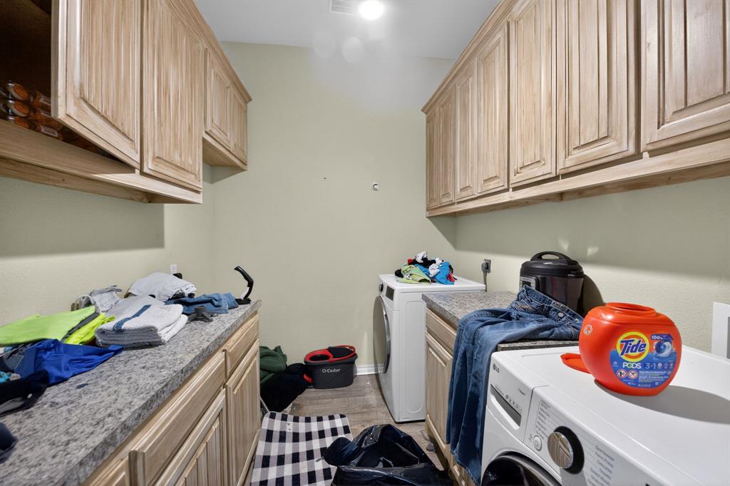 400 North Ave A Springtown, TX 76082 - Photo 15 of 17