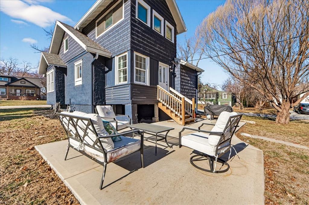 307 Northeast Green Street Lee's Summit, MO 64063 - Photo 34 of 49