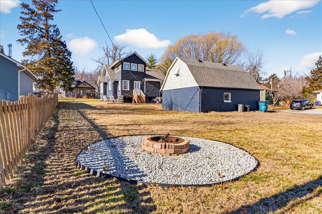 307 Northeast Green Street Lee's Summit, MO 64063 - Photo 35 of 49