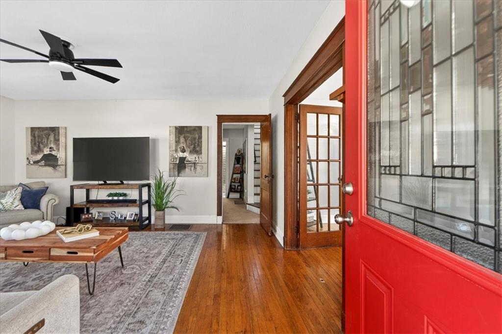 307 Northeast Green Street Lee's Summit, MO 64063 - Photo 4 of 49