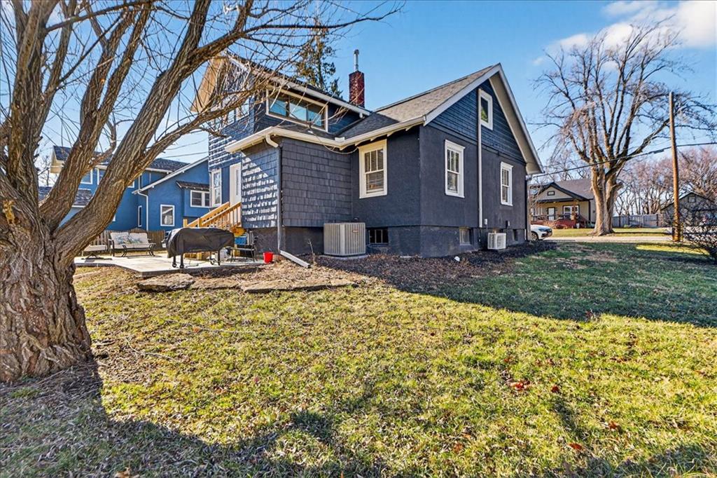 307 Northeast Green Street Lee's Summit, MO 64063 - Photo 42 of 49