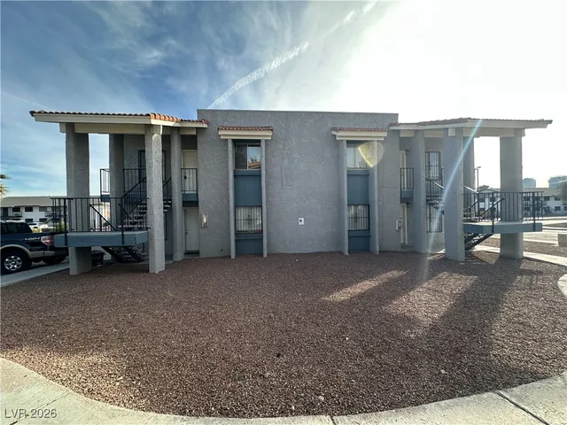 $1,260 | 4610 West Sand Creek Avenue, Unit D, Las Vegas, NV 89103