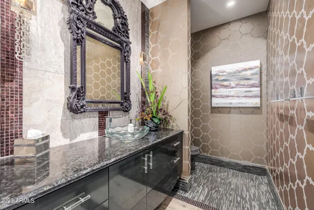 $4,400,000 | 2001 North 1st Avenue, Phoenix, AZ 85004