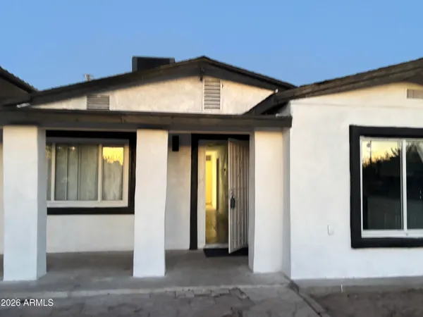 a picture of a bench in a building