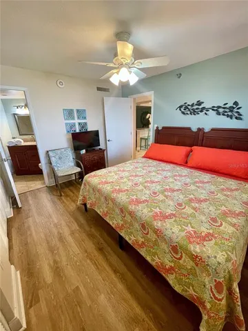 $6,500 | 1290 Gulf Boulevard, Unit 1003, Clearwater Beach, FL 33767