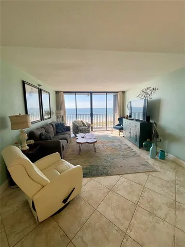 $6,500 | 1290 Gulf Boulevard, Unit 1003, Clearwater Beach, FL 33767