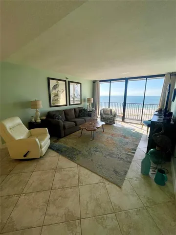 $6,500 | 1290 Gulf Boulevard, Unit 1003, Clearwater Beach, FL 33767