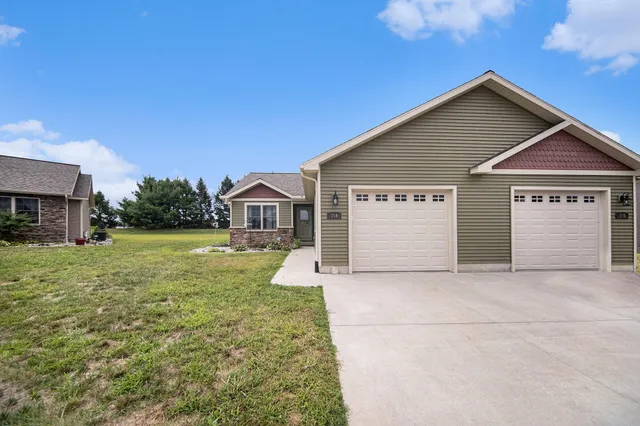 $257,500 | 784 Meadows Court, Grass Lake, MI 49240