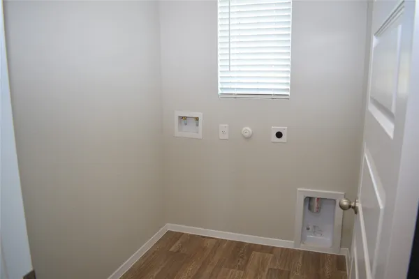 $2,095 | 2705 Towy Road, Manor, TX 78653