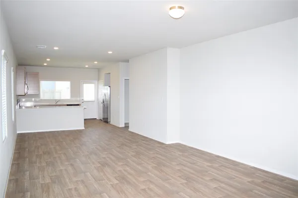 $2,095 | 2705 Towy Road, Manor, TX 78653