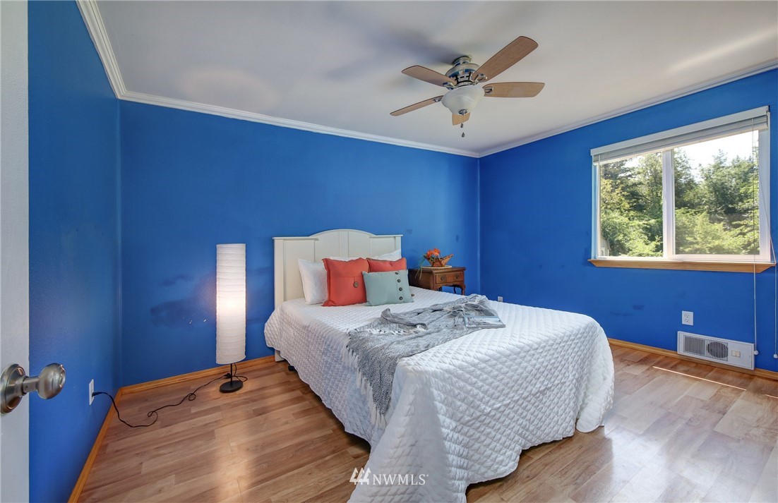 5800 Southwest 44th Street Port Orchard, WA 98367 - Photo 20 of 25