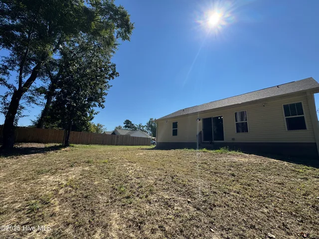 $1,900 | 184 Montague Road, Currie, NC 28435