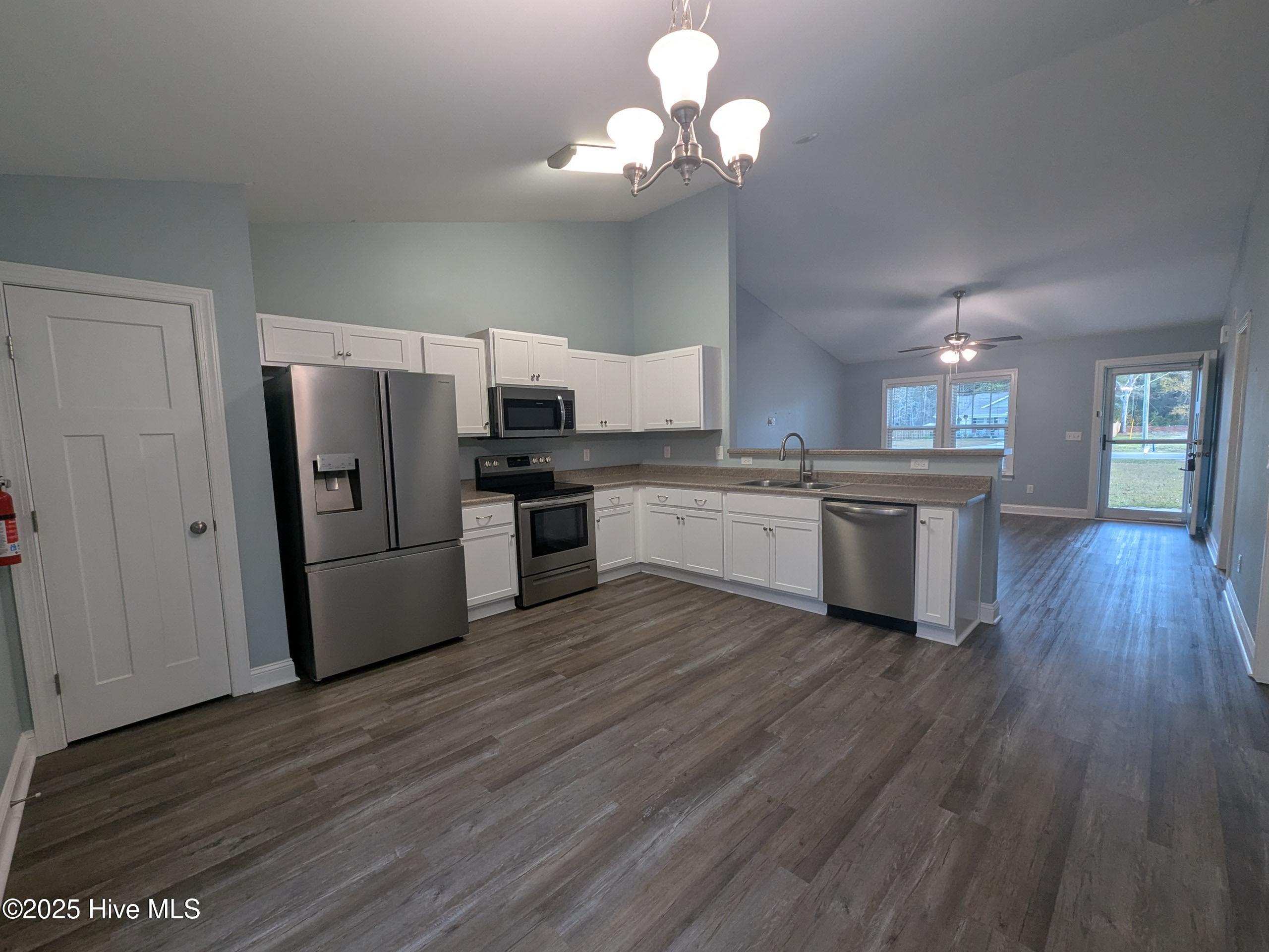 184 Montague Road Currie, NC 28435 - Photo 5 of 18 Media (3)