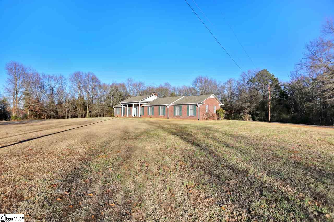 822 Elrod Road Piedmont, SC 29673 - Photo 3 of 33 Gallery Image 3