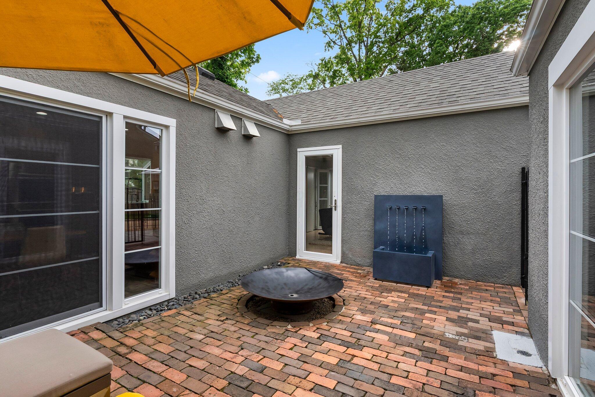 195 South Gould Road Columbus, OH 43209 - Photo 31 of 47 DSC09864