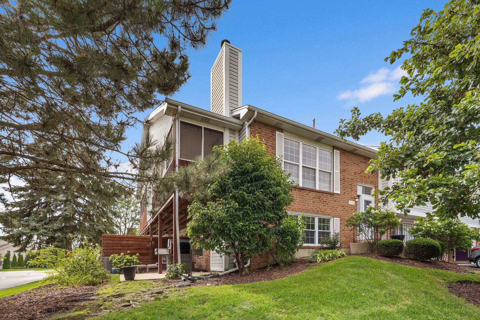 9702 Chelsea Place Mokena, IL 60448 - Photo 20 of 20 front view of a house with a yard
