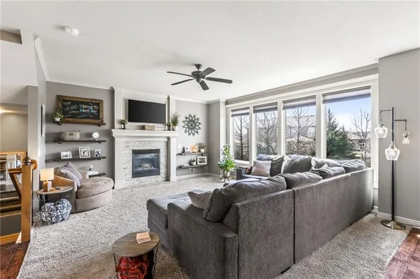 $559,900 | 1409 Southwest Whistle Drive, Lee's Summit, MO 64082