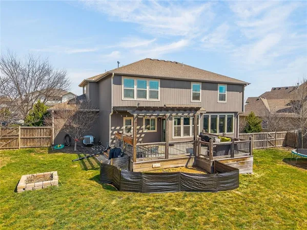 $559,900 | 1409 Southwest Whistle Drive, Lee's Summit, MO 64082