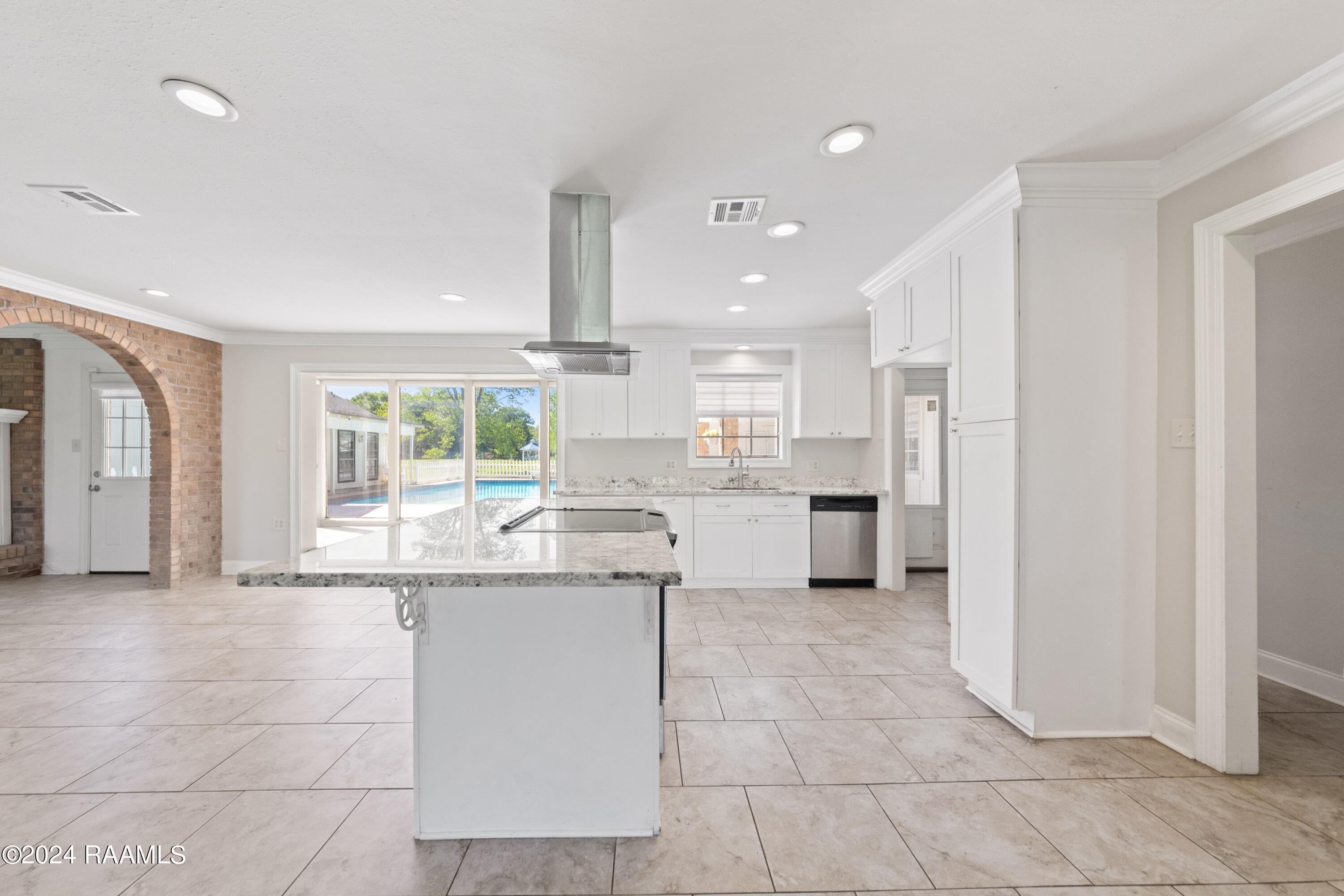 419 Elias G Road Lafayette, LA 70506 - Photo 6 of 50