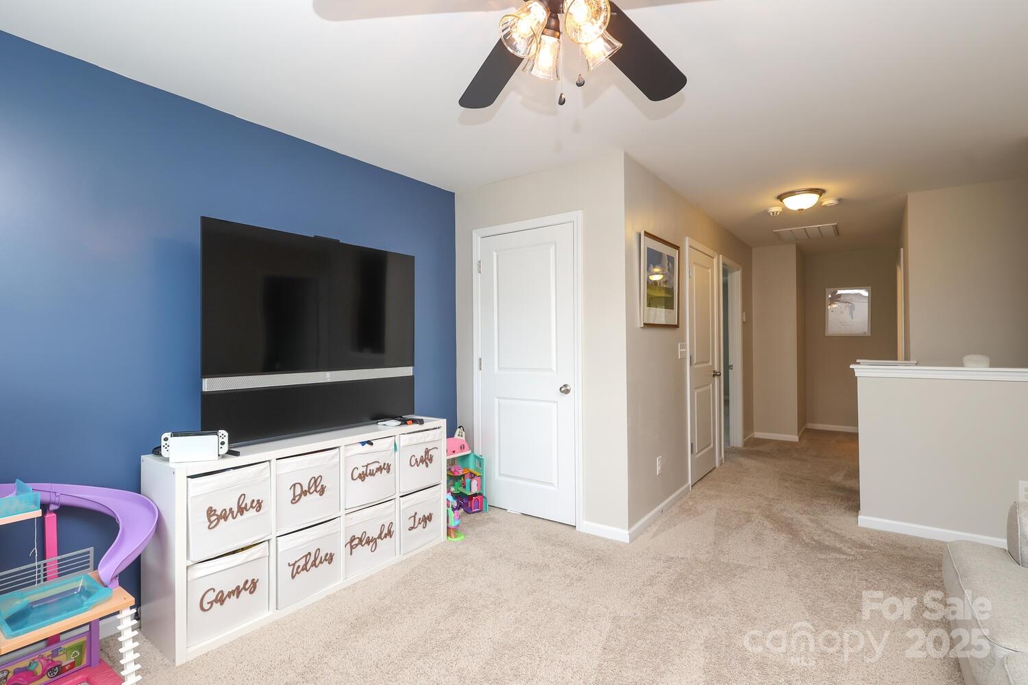 8317 Dallas Bay Road Charlotte, NC 28278 - Photo 12 of 33 Gallery Image 12
