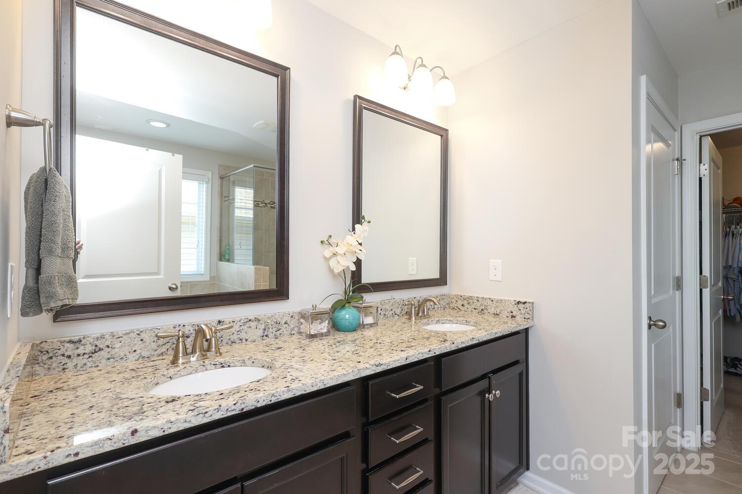 8317 Dallas Bay Road Charlotte, NC 28278 - Photo 17 of 33 Gallery Image 17
