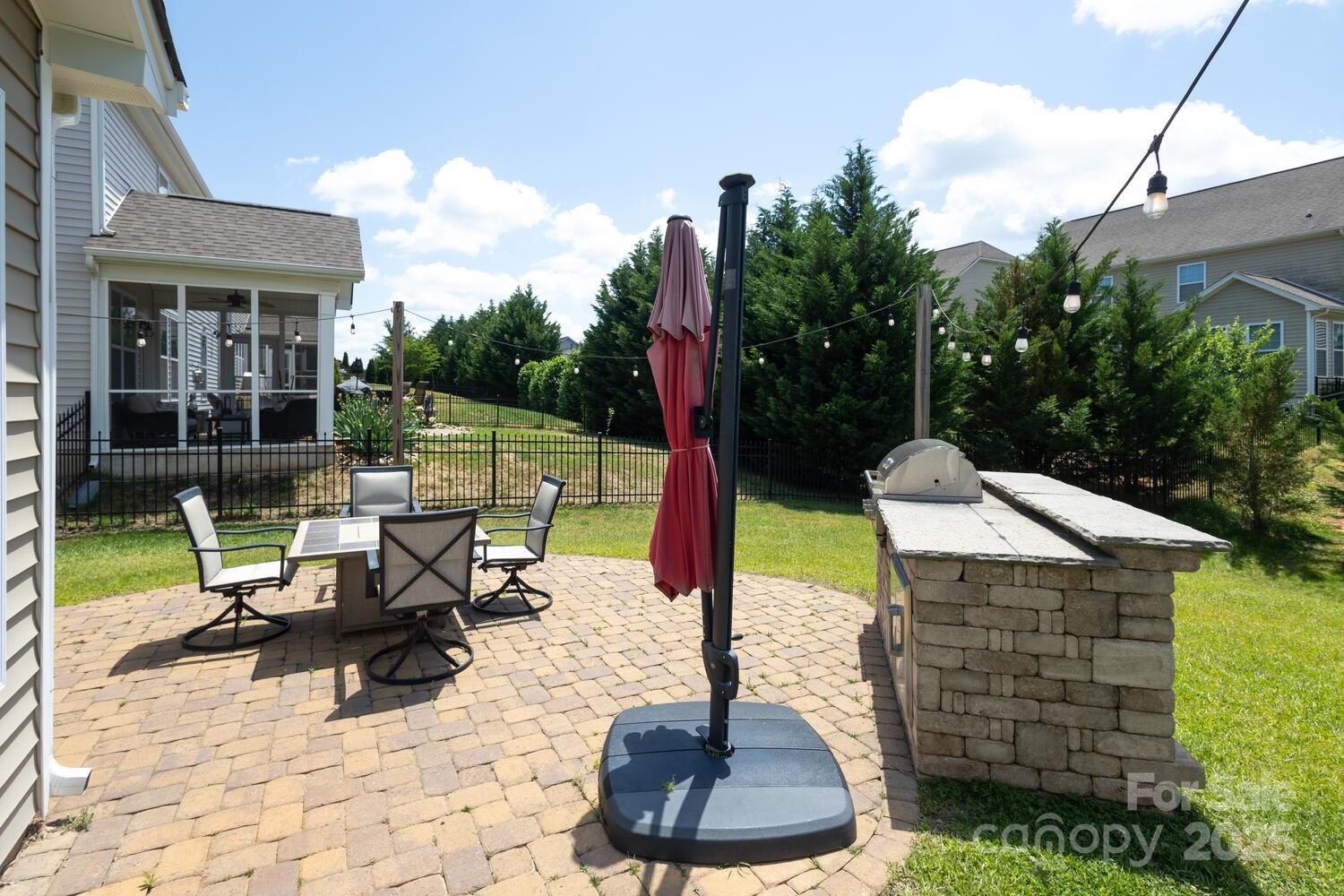 8317 Dallas Bay Road Charlotte, NC 28278 - Photo 24 of 33 Gallery Image 24