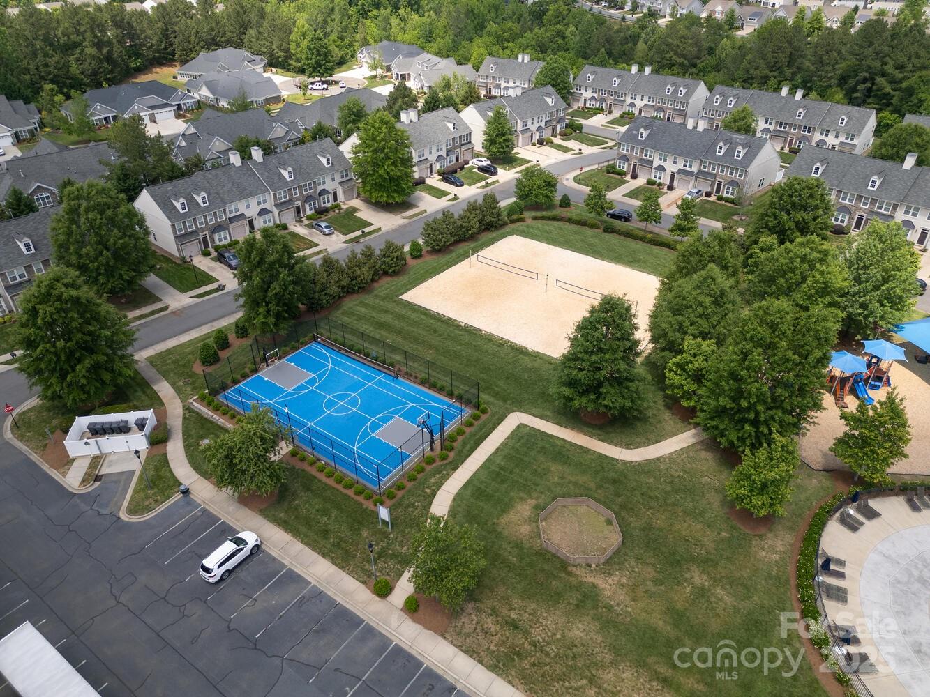 8317 Dallas Bay Road Charlotte, NC 28278 - Photo 32 of 33 Gallery Image 32