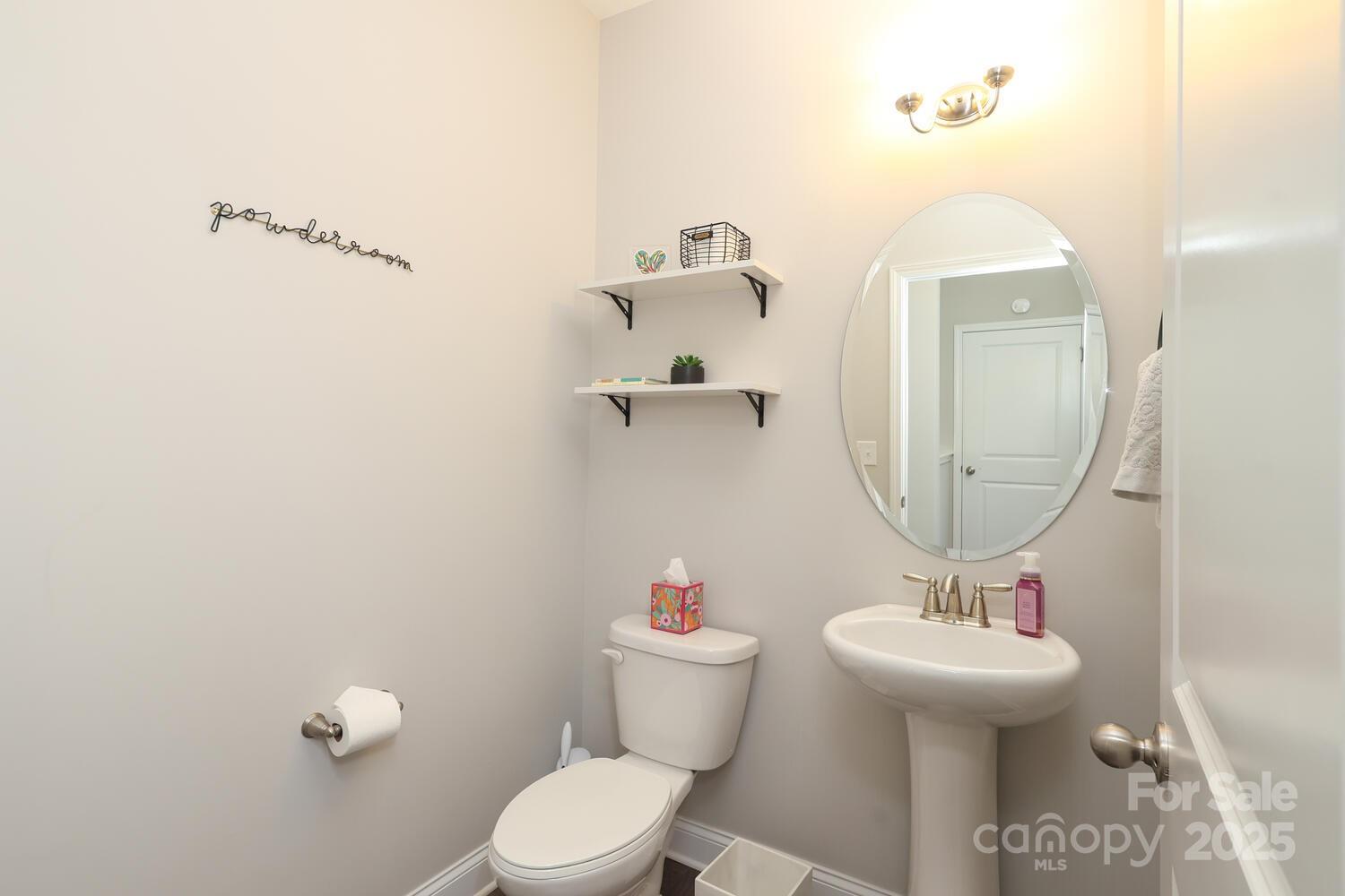 8317 Dallas Bay Road Charlotte, NC 28278 - Photo 9 of 33 Gallery Image 9