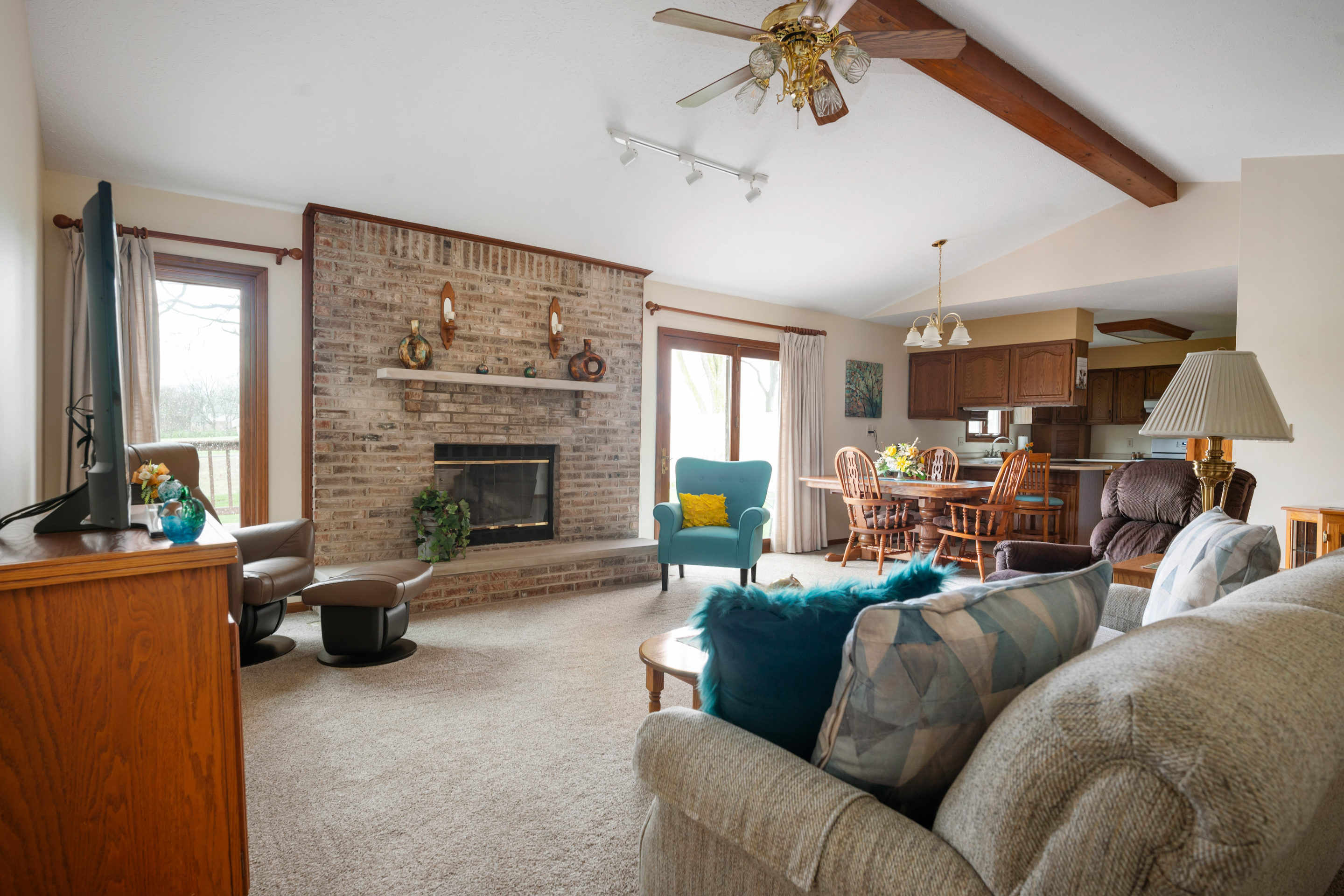 111 West Falcon Run Pendleton, IN 46064 - Photo 7 of 19 Gallery Image 7