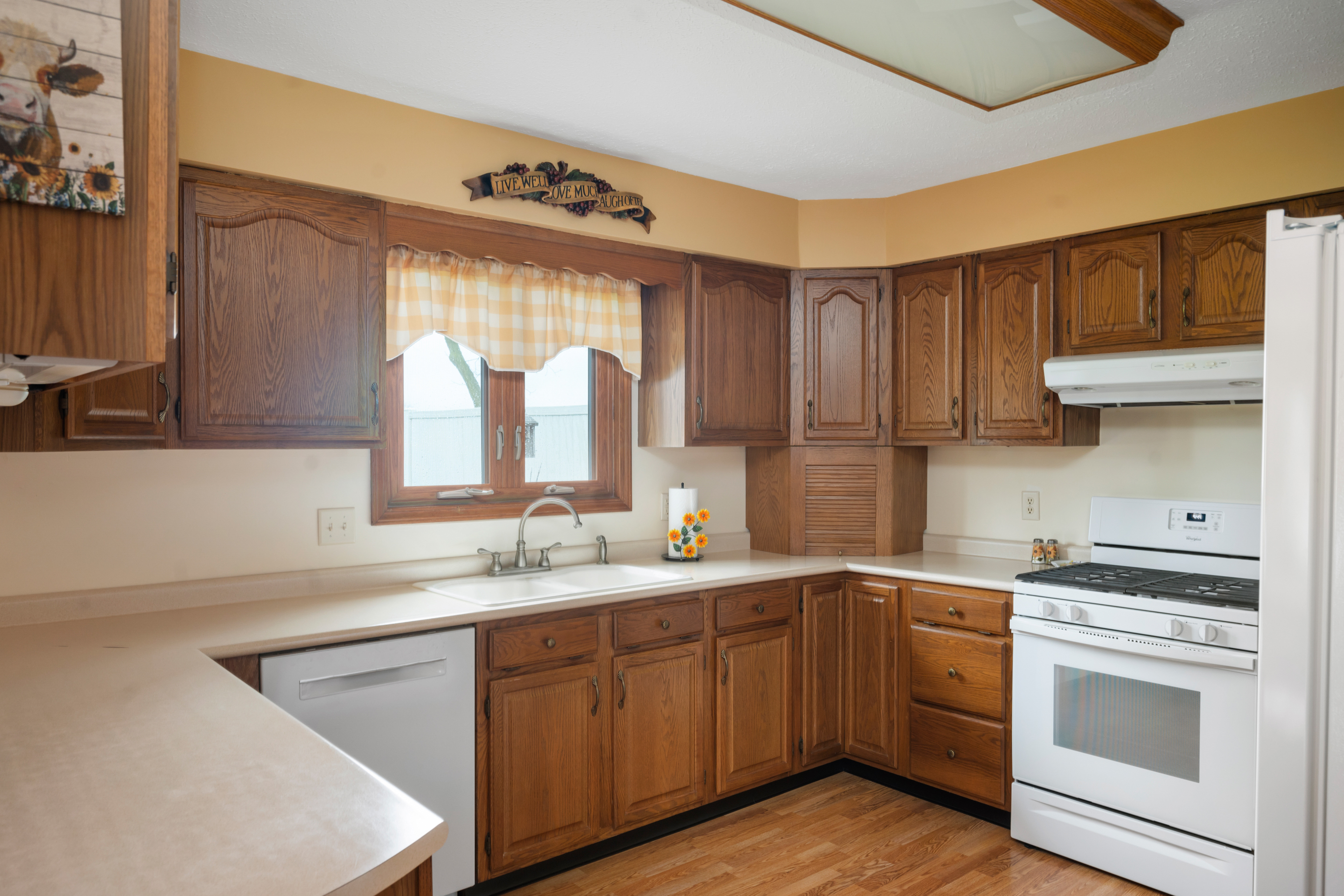 111 West Falcon Run Pendleton, IN 46064 - Photo 9 of 19 Gallery Image 9