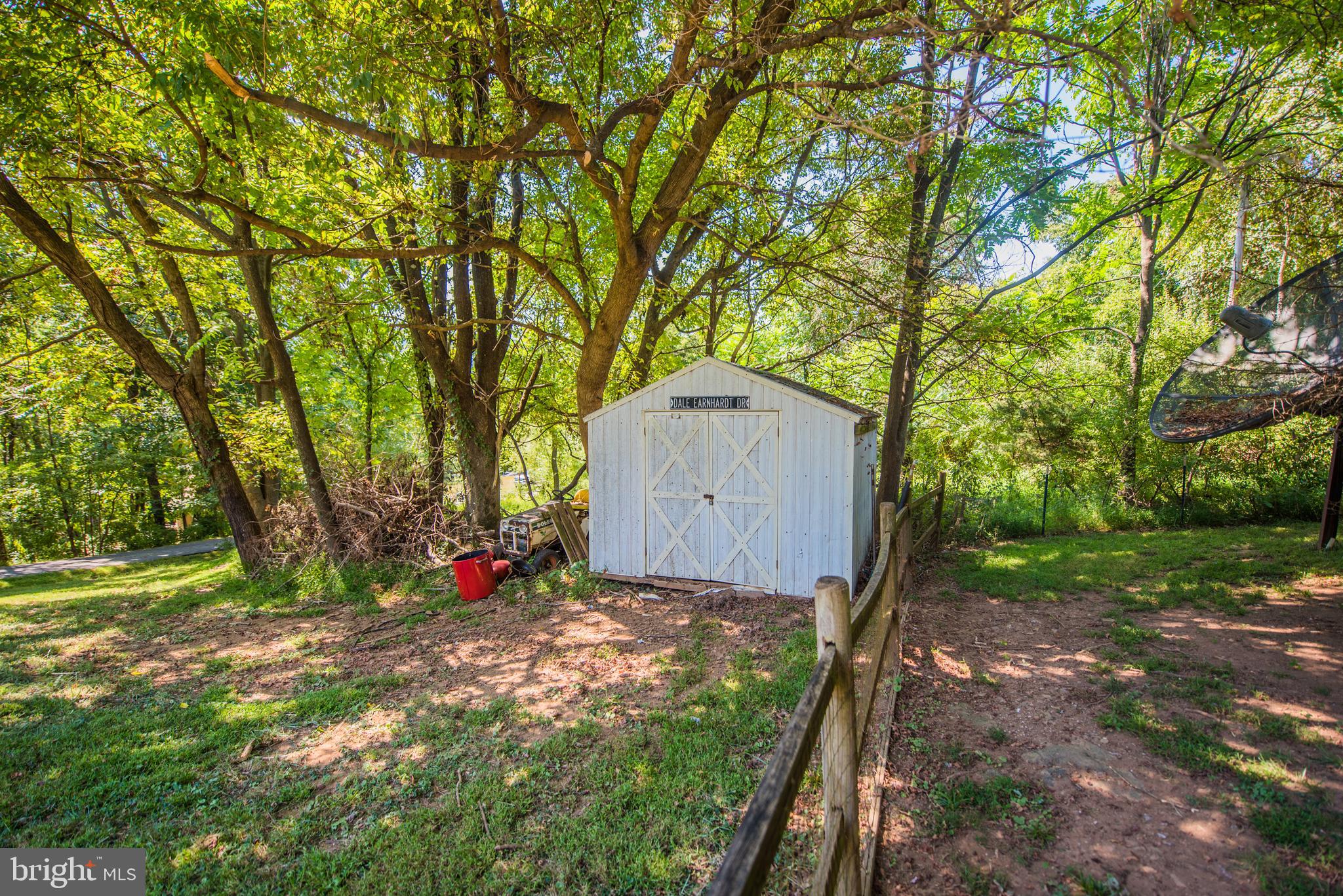 138 Wealthy Road Linden, VA 22642 - Photo 39 of 41