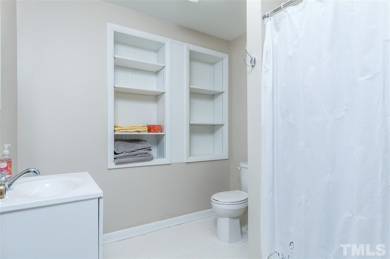 3034 Plantation Road Raleigh, NC 27609 - Photo 21 of 25