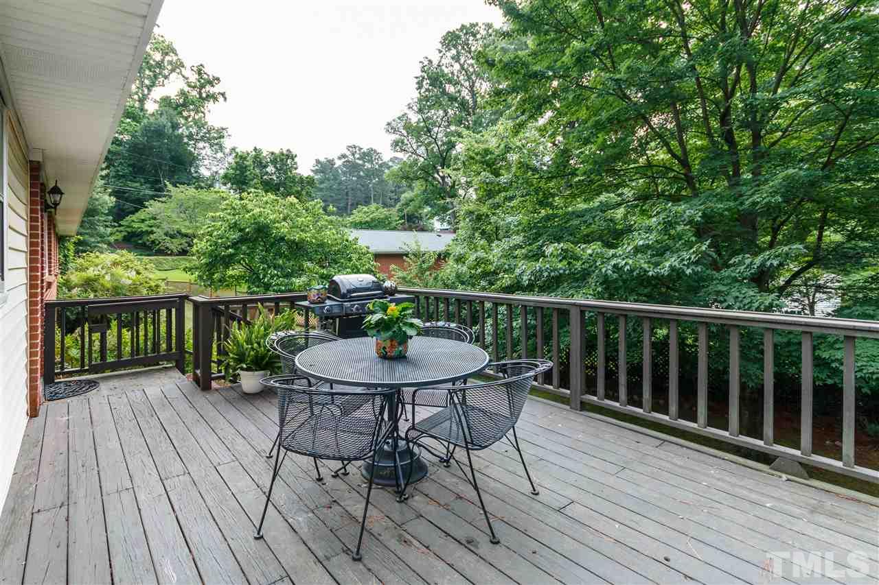 3034 Plantation Road Raleigh, NC 27609 - Photo 22 of 25