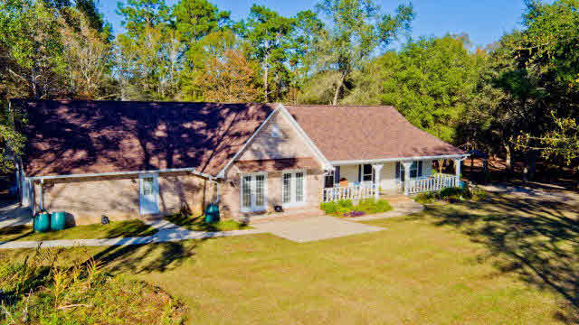 21790 Ranchette Road Robertsdale, AL 36567 - Photo 2 of 36