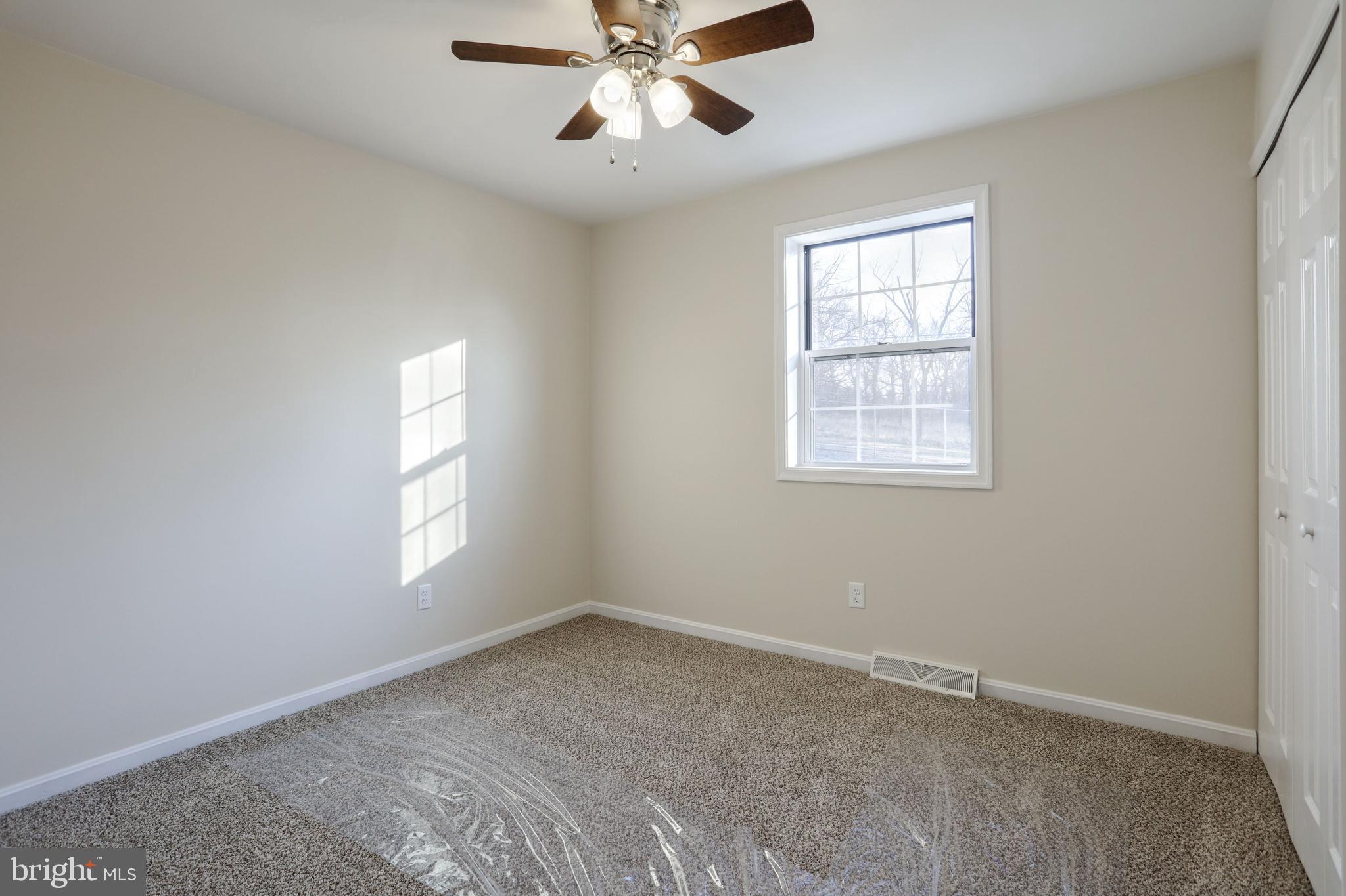 569 Paradise Road York, PA 17406 - Photo 22 of 37 Gallery Image 22