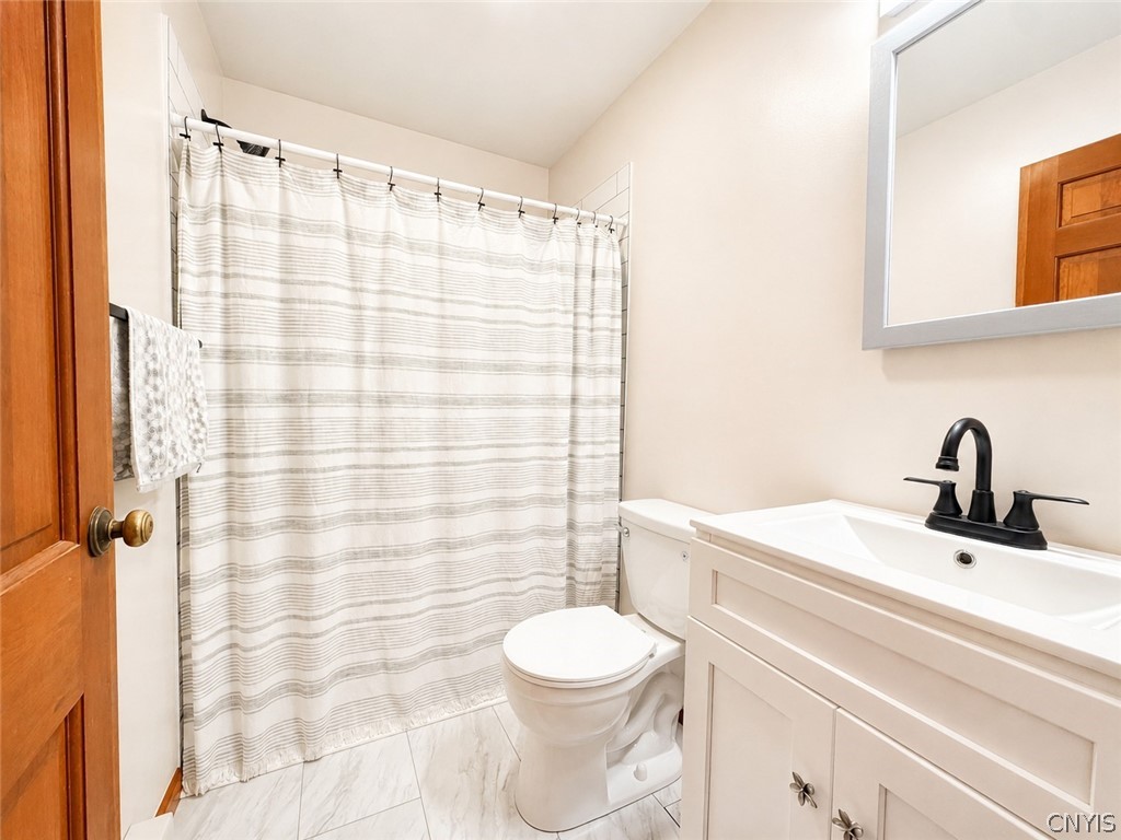373 Luce Road Lansing, NY 13073 - Photo 22 of 35